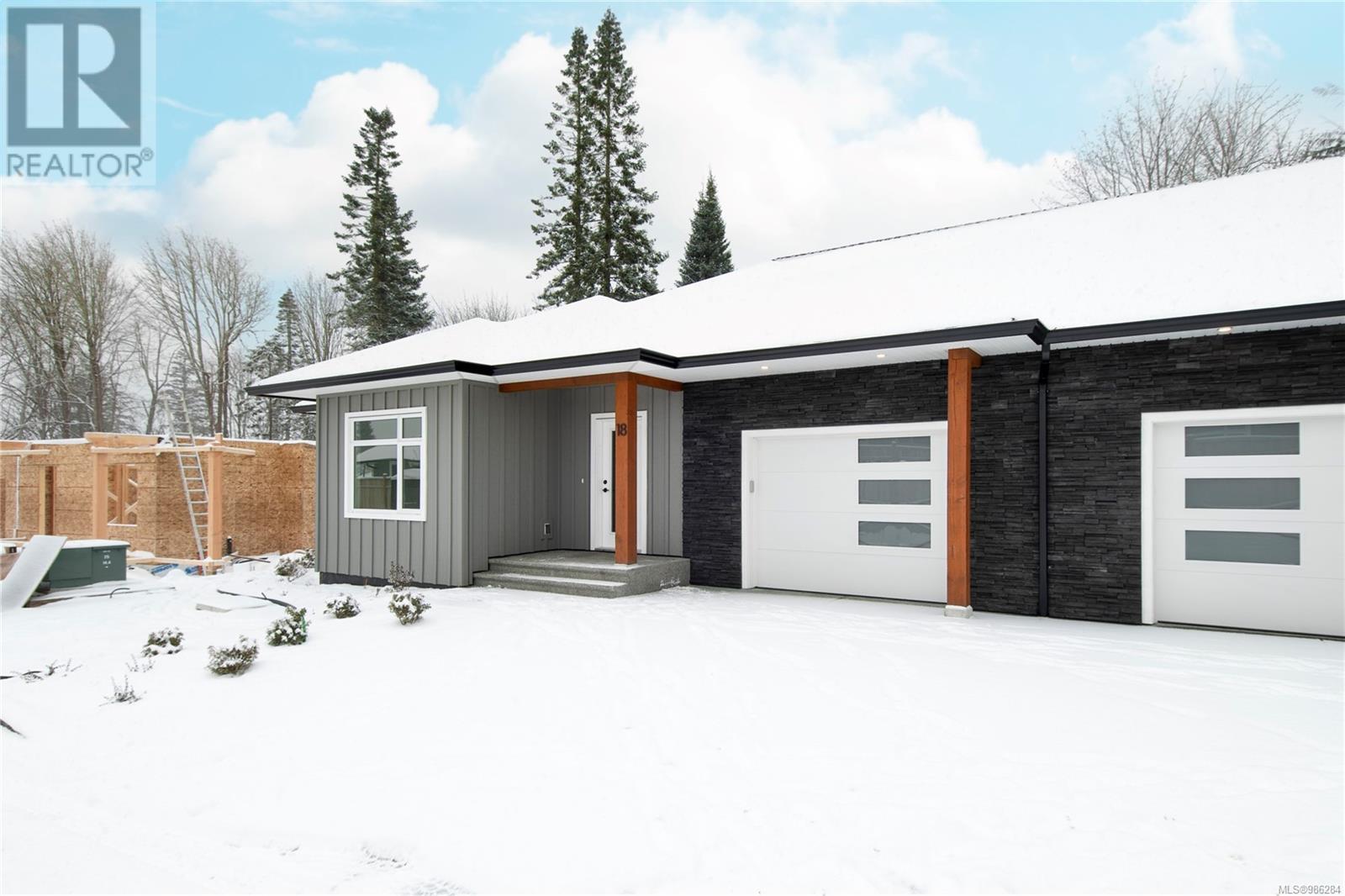18 1580 Glen Eagle Dr, Campbell River real estate listing 986284