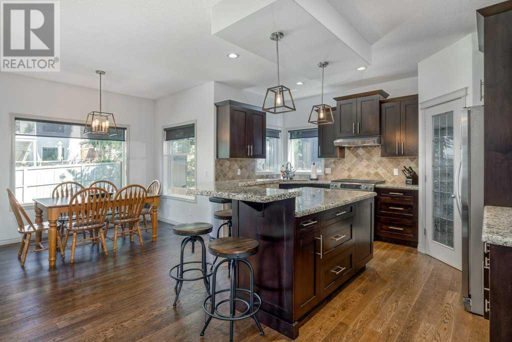 Single Family House for Sale in  Tuscany Ridge Close NW Tuscany Calgary 