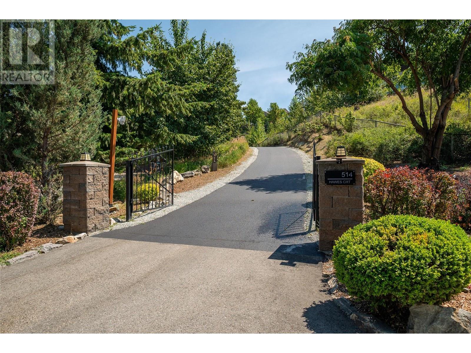  514 Hawes Court, Kelowna