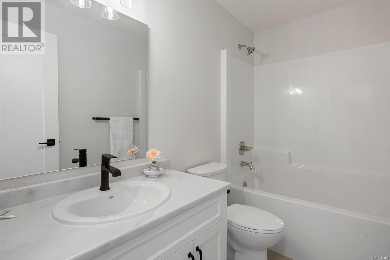 B 2106 Nikola Pl, Campbell River real estate listing 986480