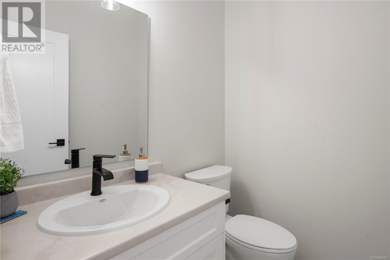 B 2106 Nikola Pl, Campbell River real estate listing 986480