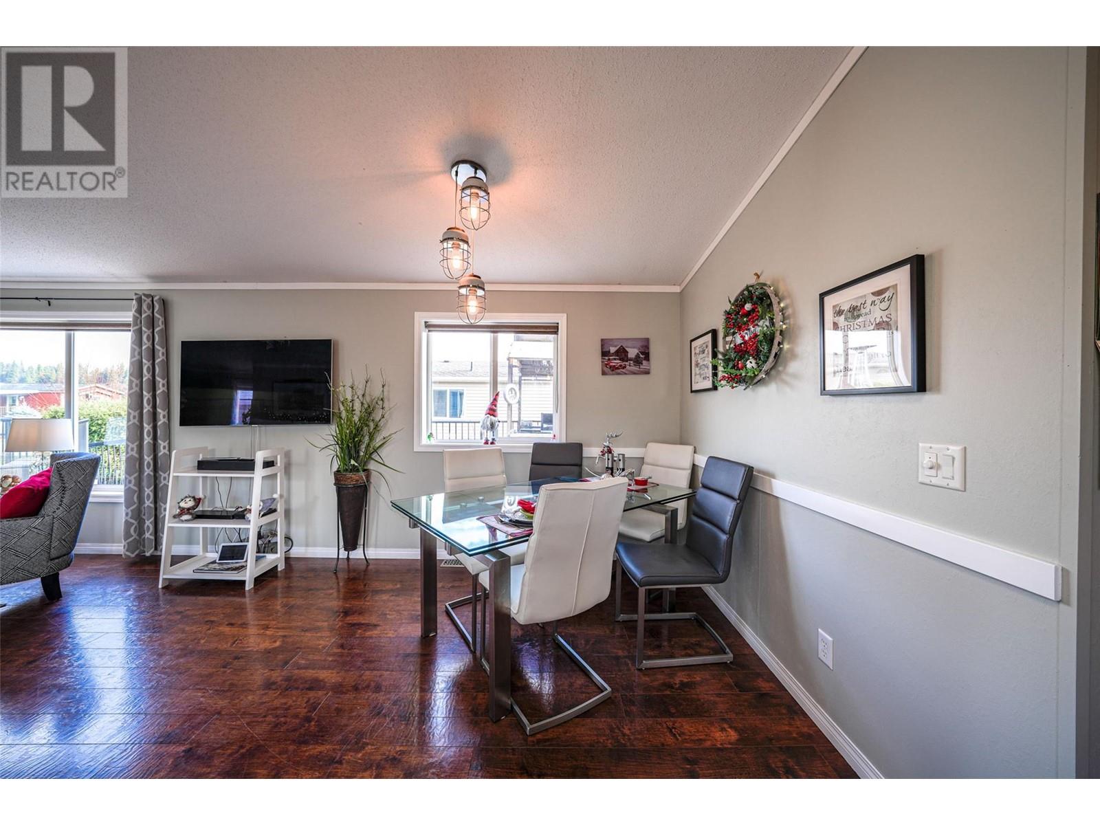 84 12560 Westside Road, Vernon