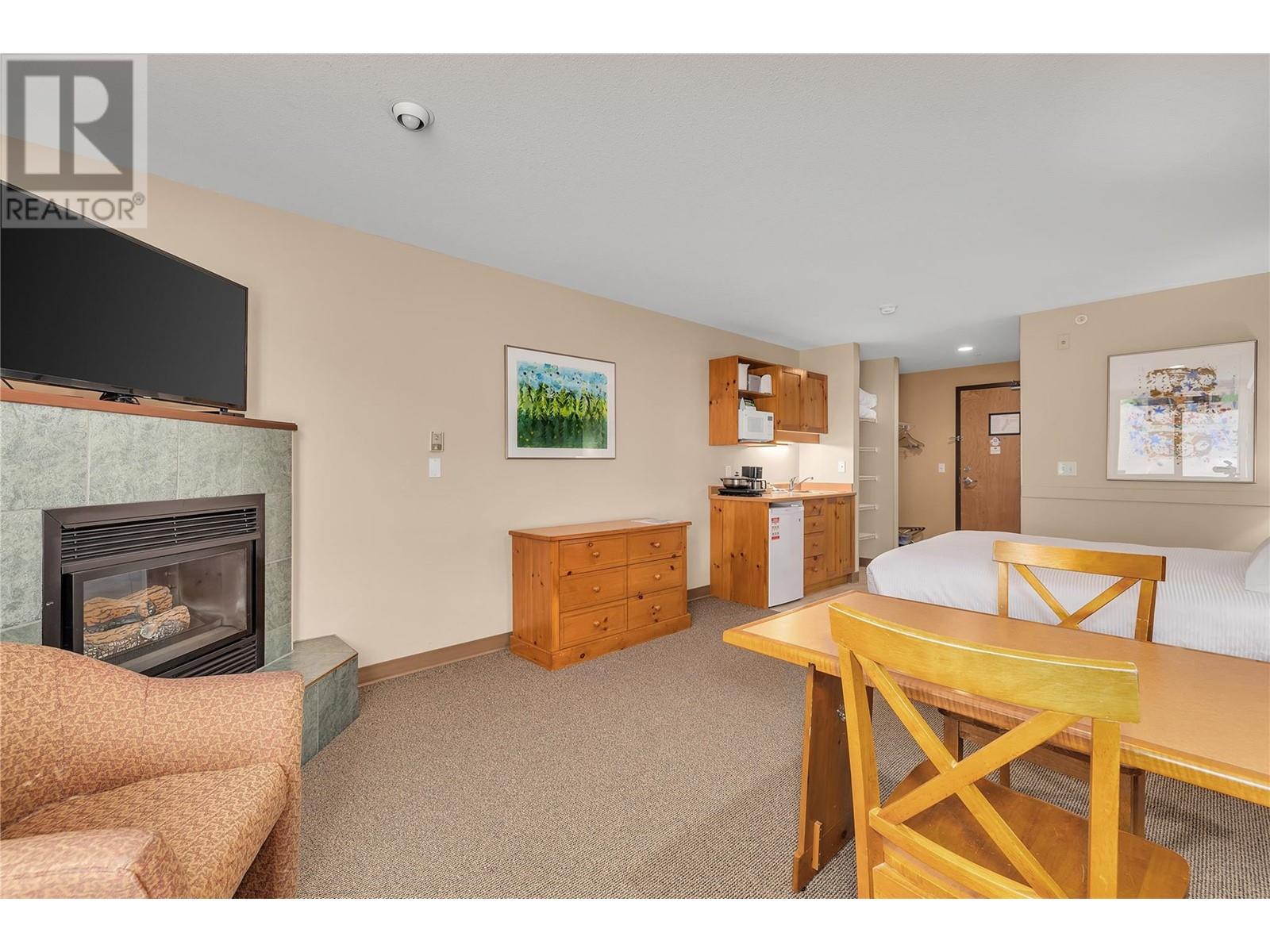 231 5340 Big White Road, Big White