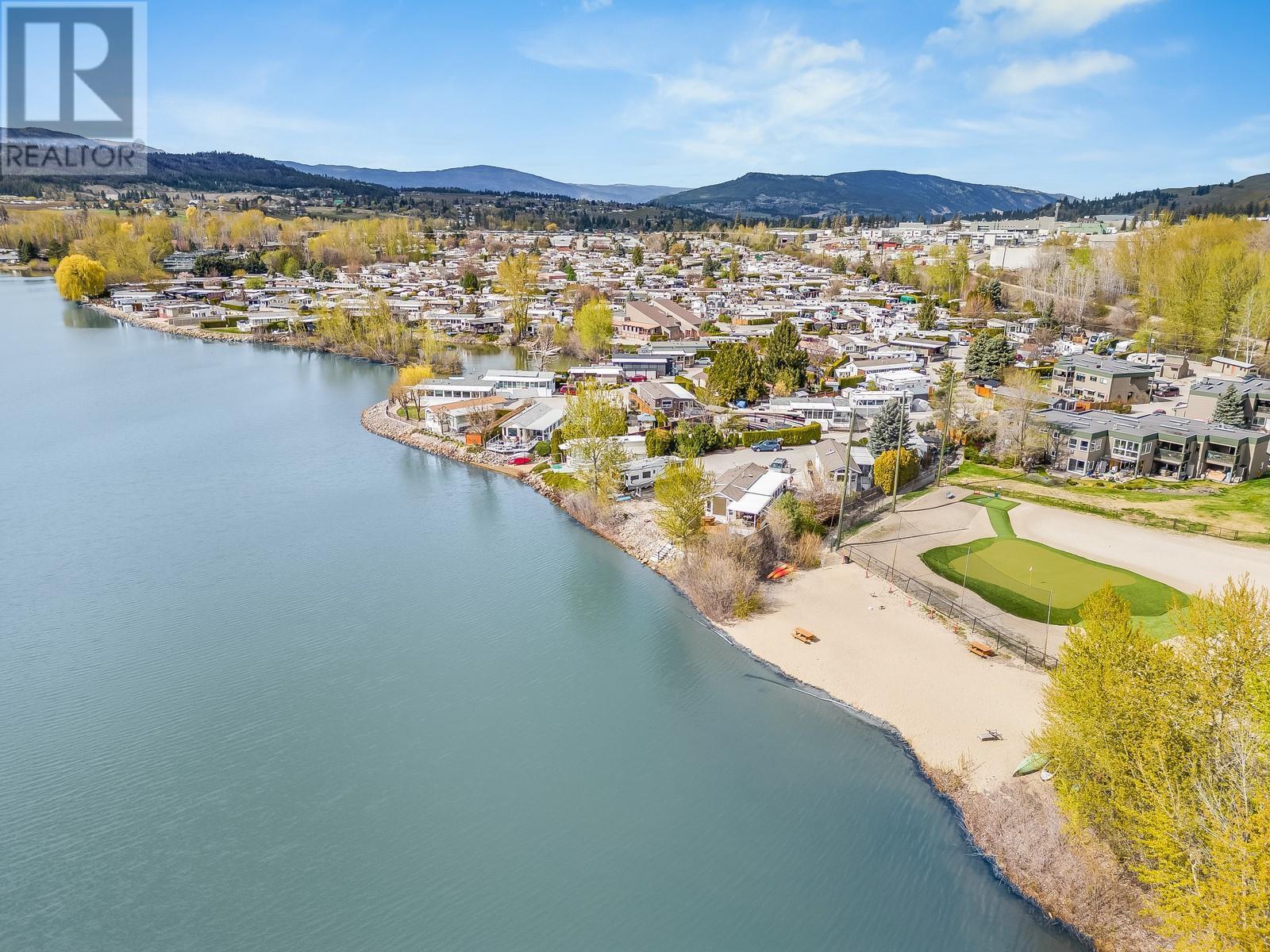 458 415 Commonwealth Road, Kelowna