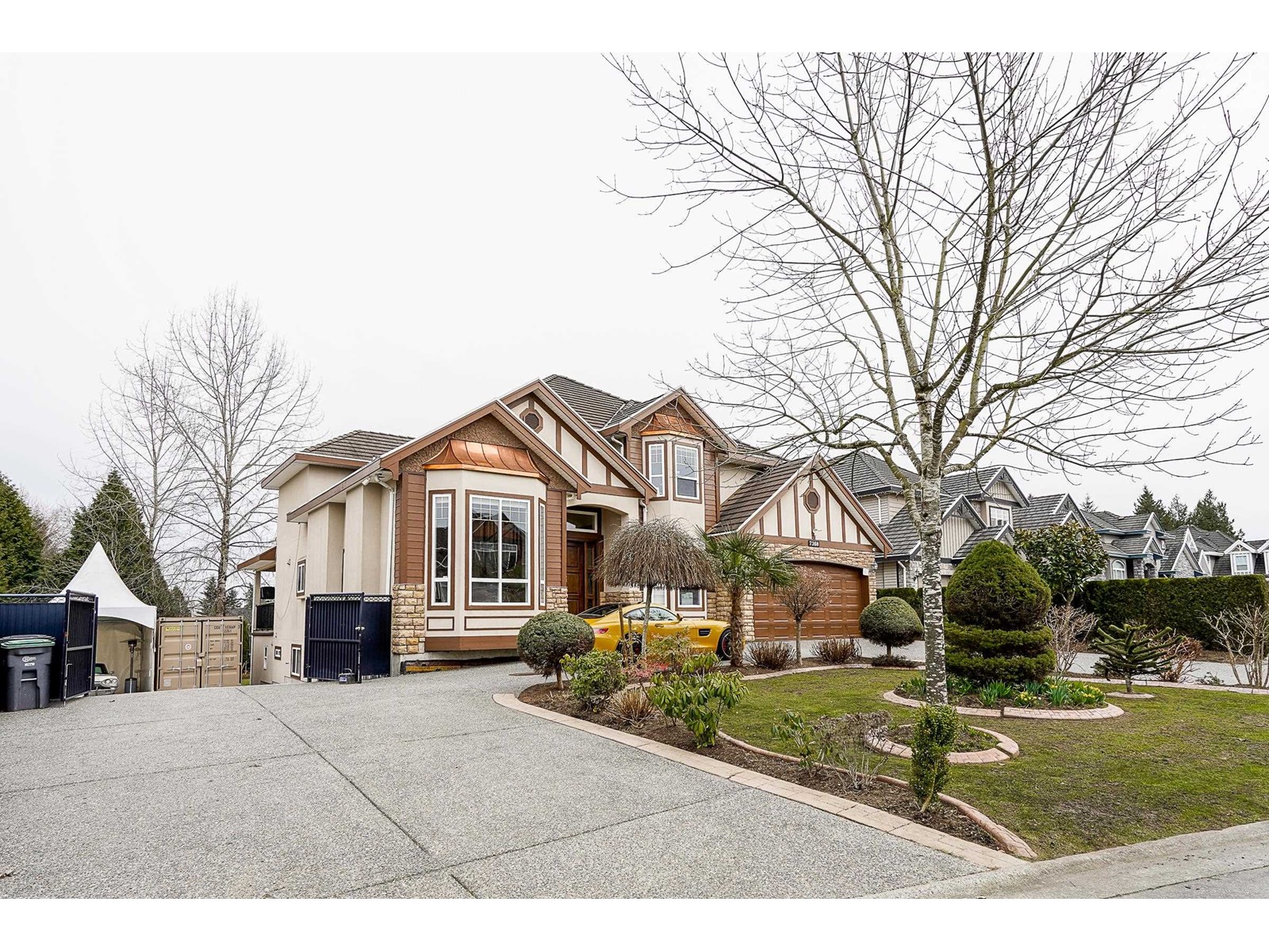 Photo 3 of 7368 149 Street, Surrey BC