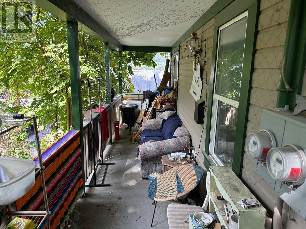 Photo 5 of 519 Hall Street, Nelson BC