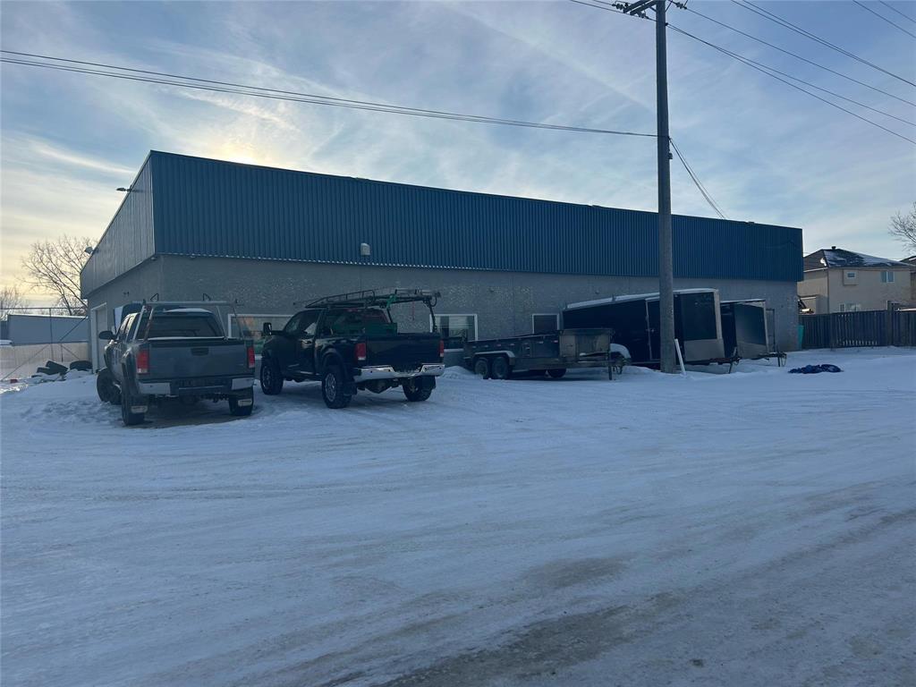 Photo 1 of 2486 Ferrier Street, Winnipeg MB