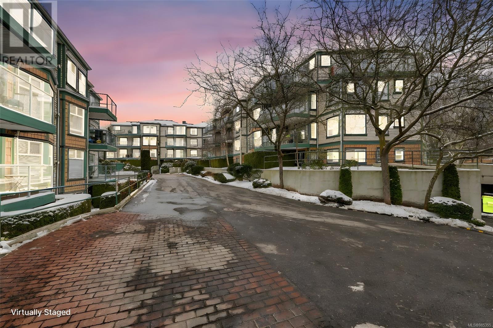 #102 898 VERNON AVE - Image 2