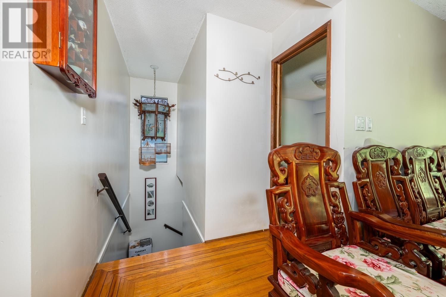 1342 E 10TH AVENUE, Vancouver