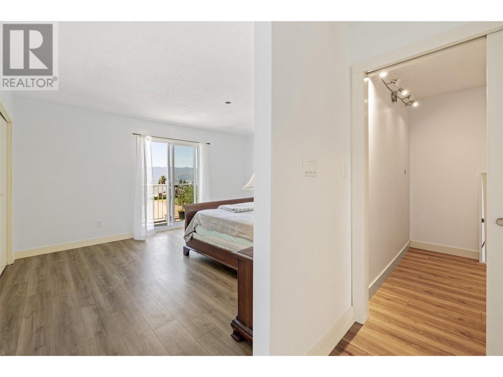 3299 McCulloch Road - 28