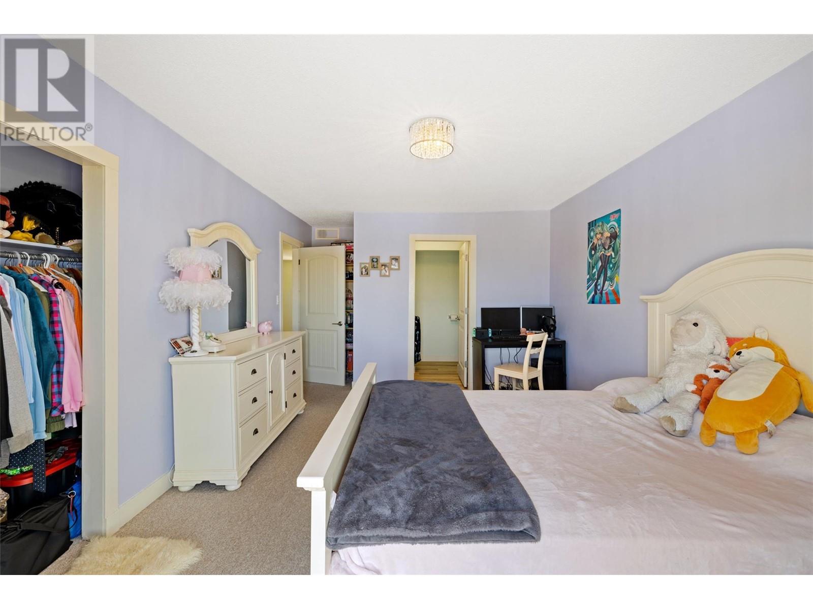 3299 McCulloch Road - 45