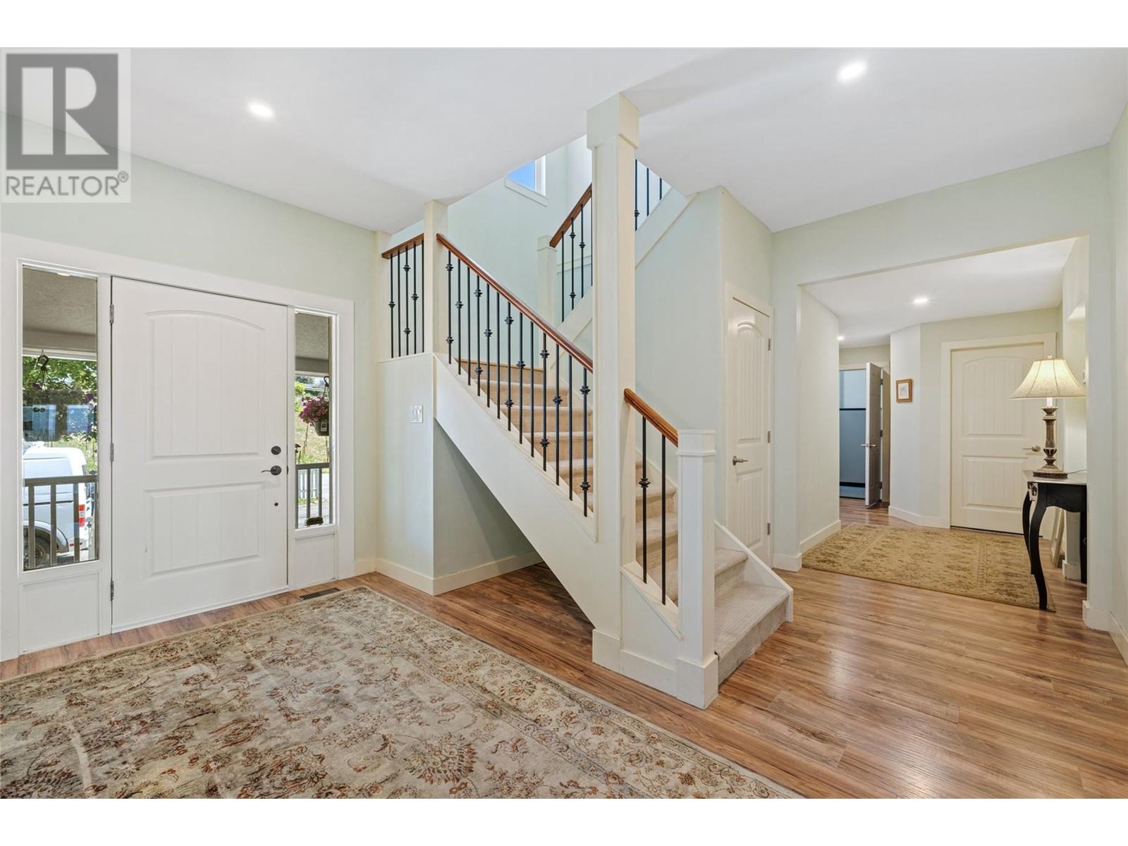 3299 McCulloch Road - 6