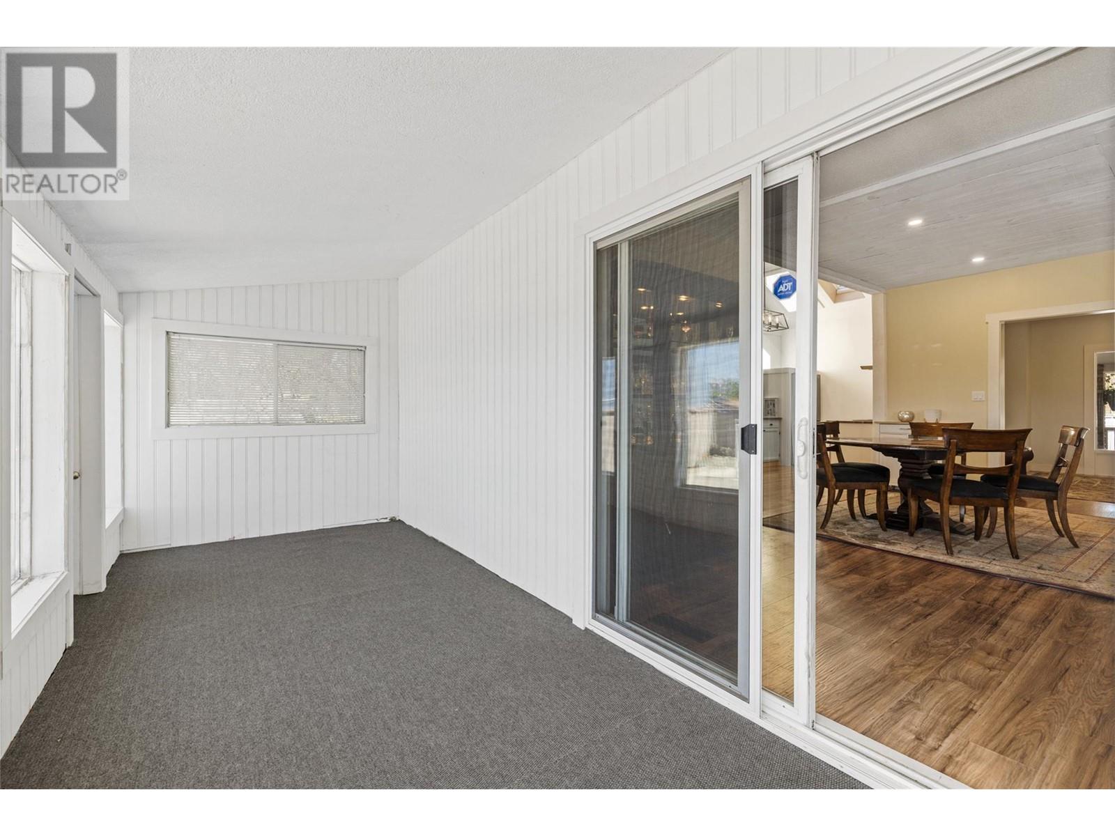3299 McCulloch Road - 21