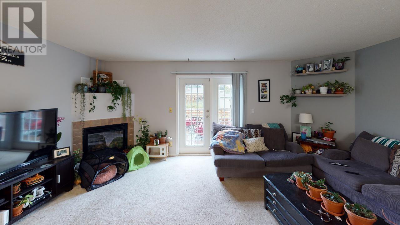 9306 94 AVENUE, Fort St. John