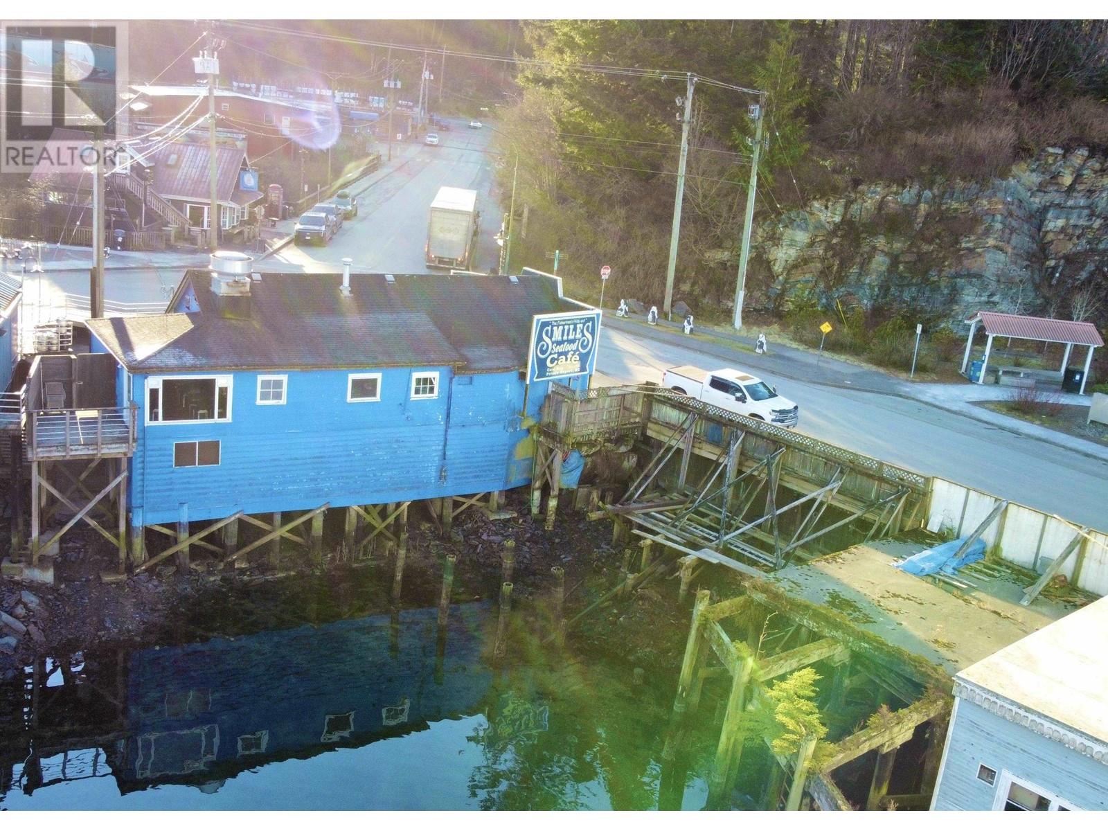 113 COW BAY ROAD