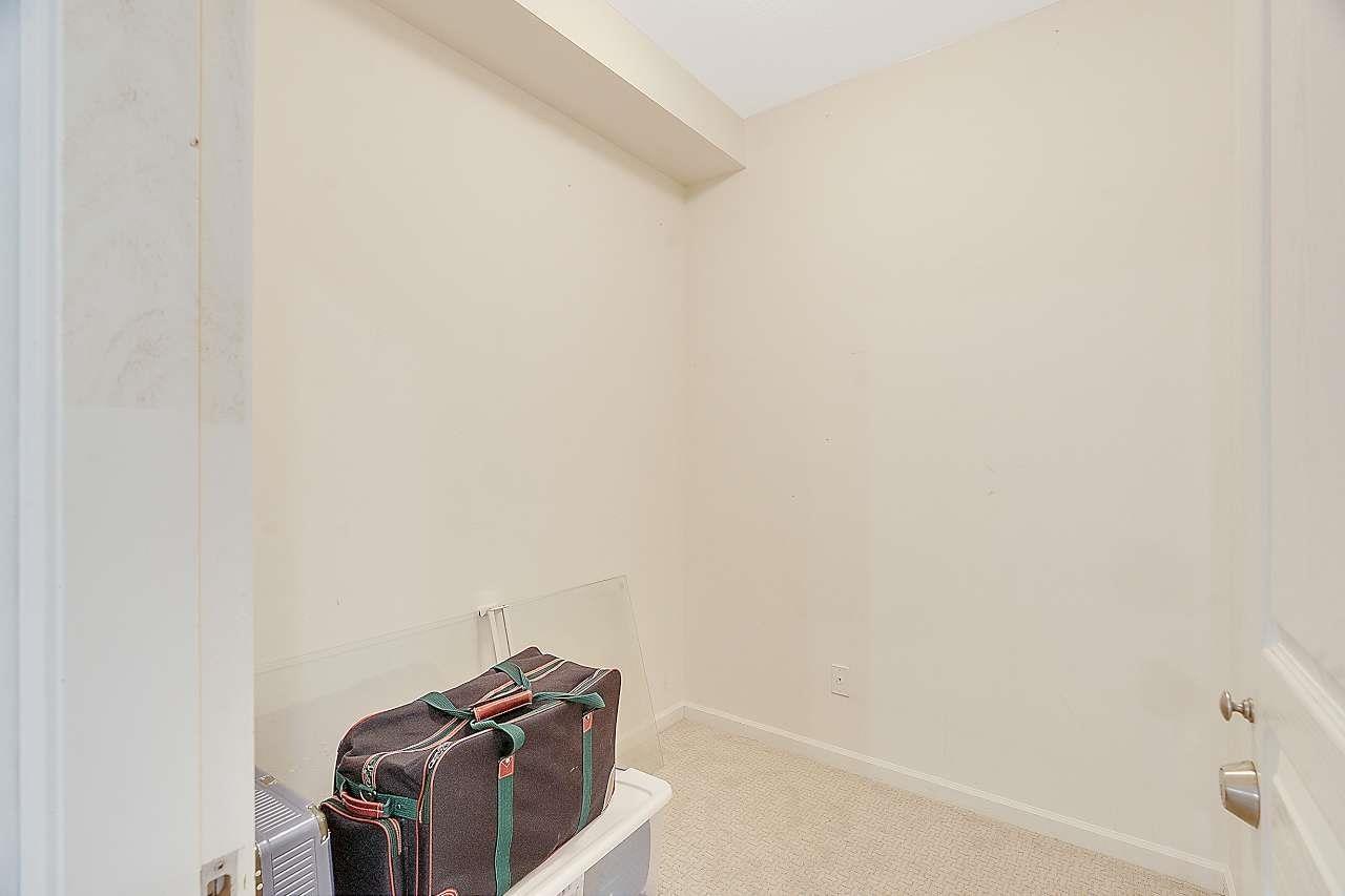 Photo 12 of 416 20200 56 Avenue, Langley BC