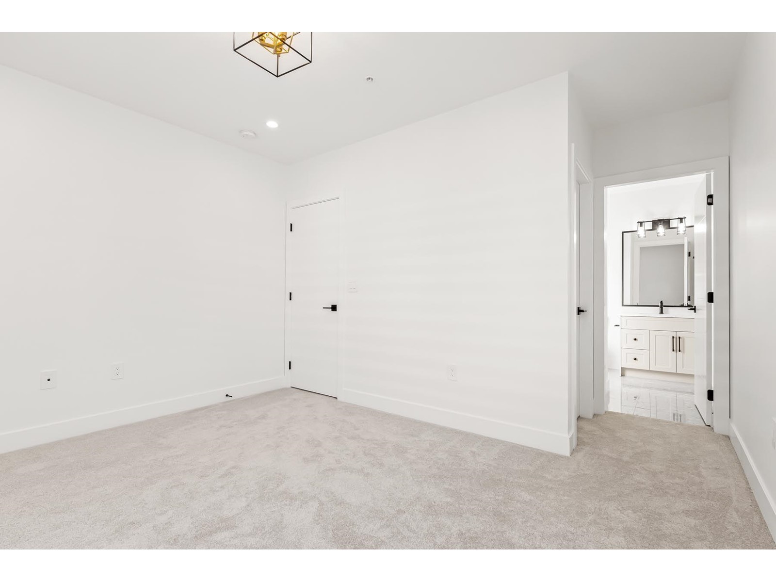 5 22348 48 AVENUE, Langley real estate listing R2925092