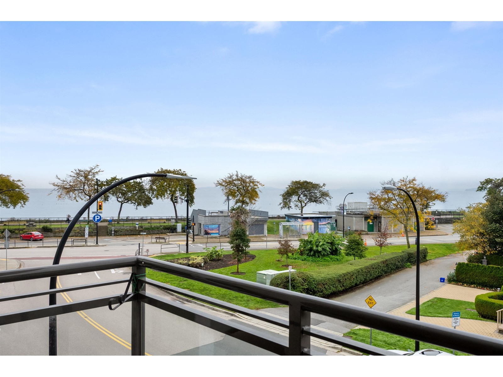 303 1160 OXFORD STREET, White Rock real estate listing R2950674