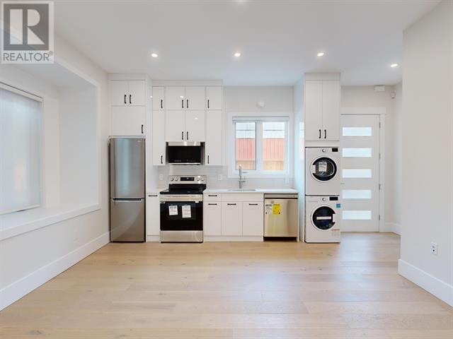 1240 LANCASTER CRESCENT, Richmond