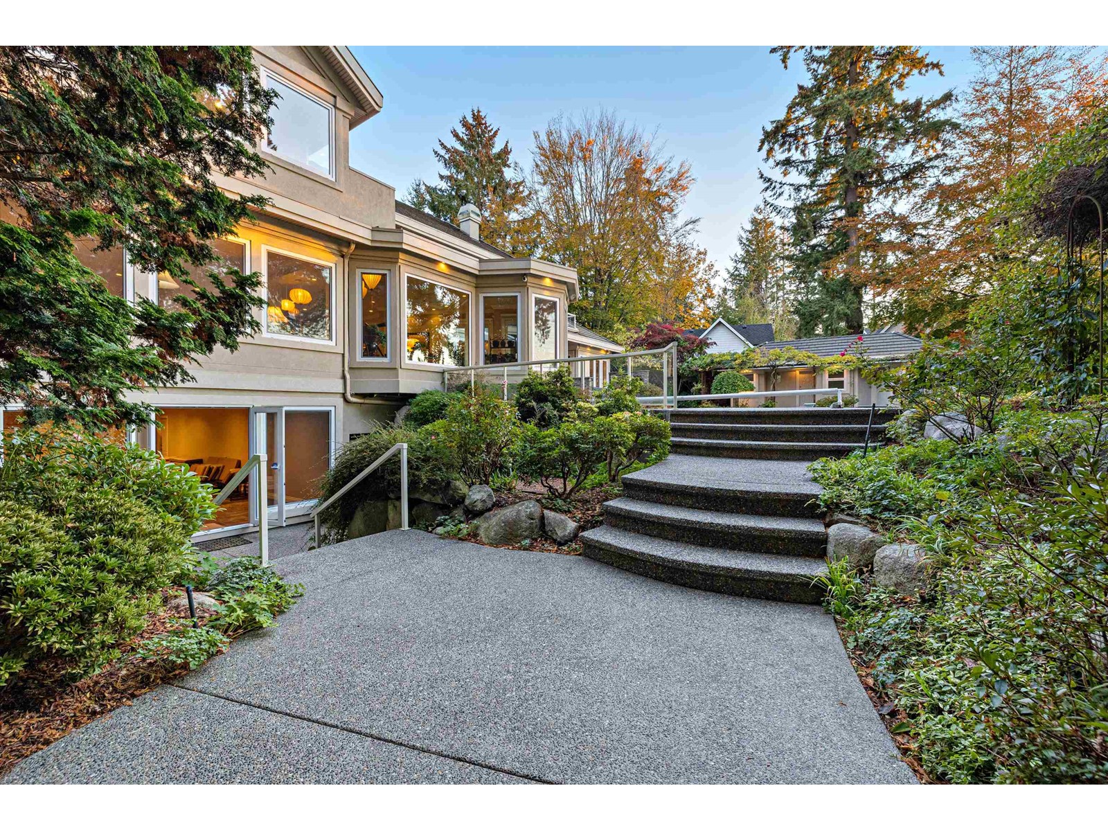 13375 CRESCENT ROAD, Surrey