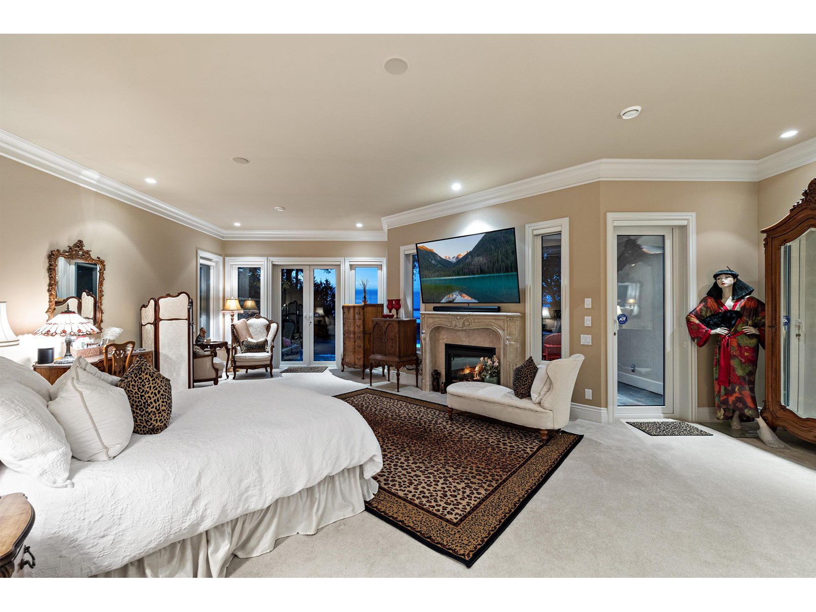 13375 CRESCENT ROAD, Surrey