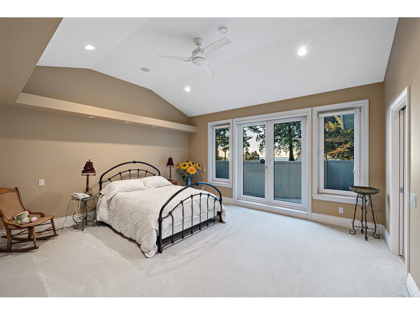 13375 CRESCENT ROAD, Surrey