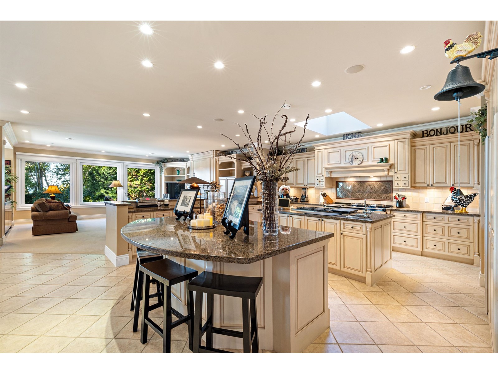 13375 CRESCENT ROAD, Surrey