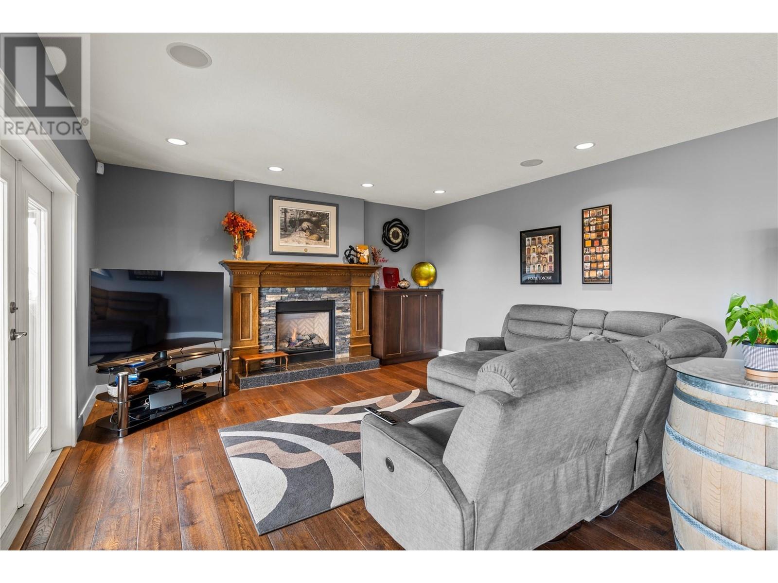 4400 Crystal Drive, Vernon
