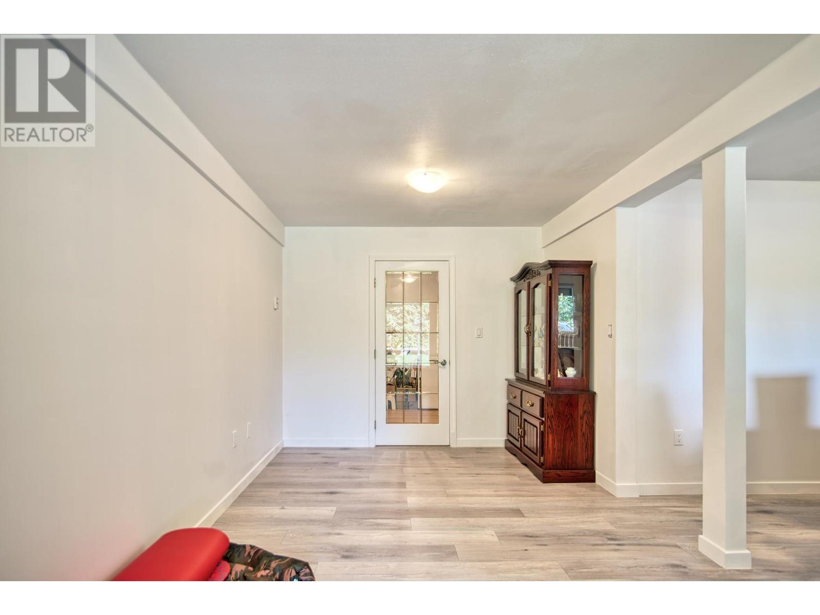 7717 FAWN ROAD, Halfmoon Bay