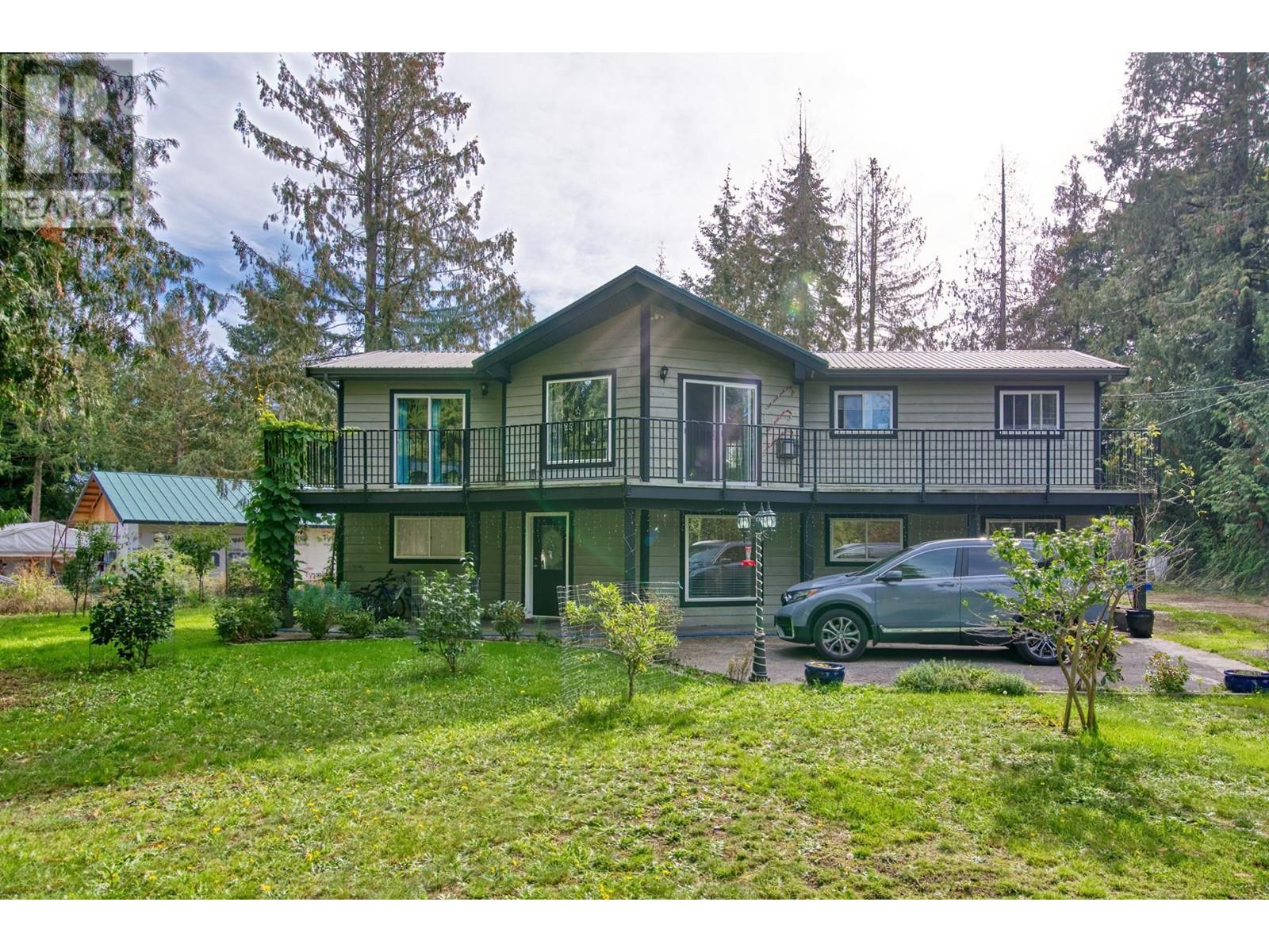 7717 FAWN ROAD, Halfmoon Bay