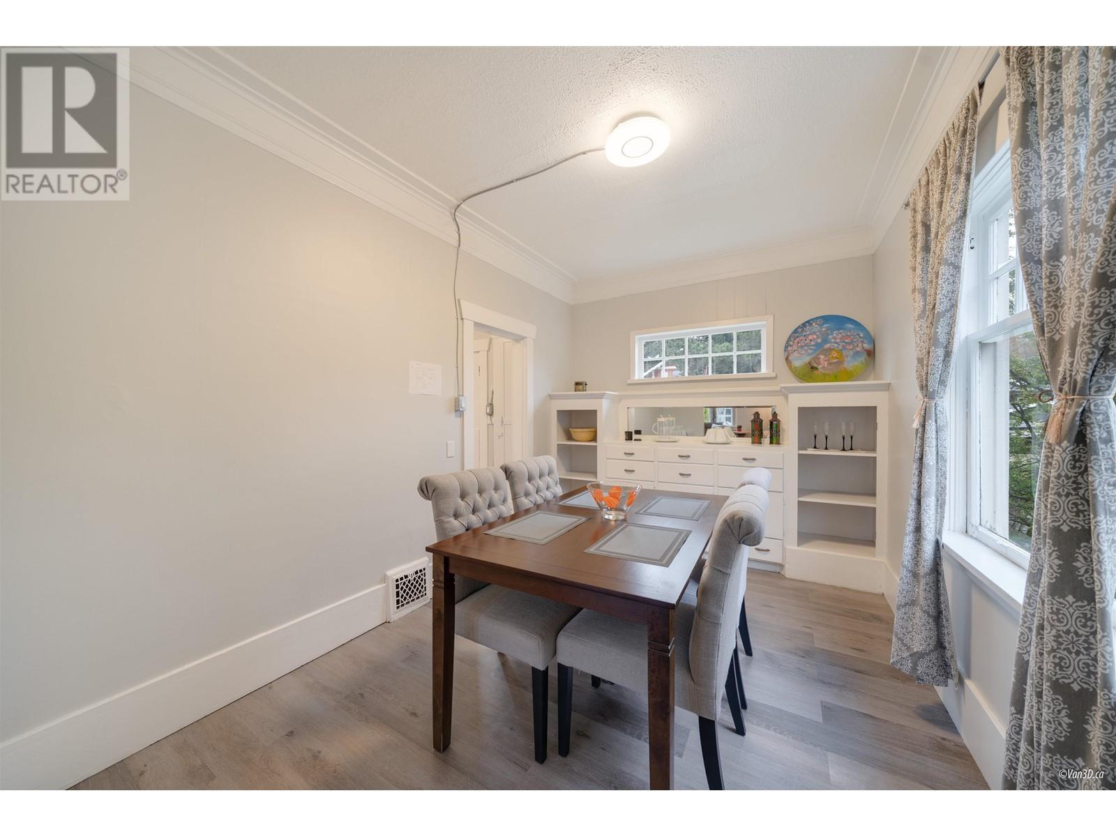 Photo 12 of 3425 W 8th Avenue, Vancouver BC