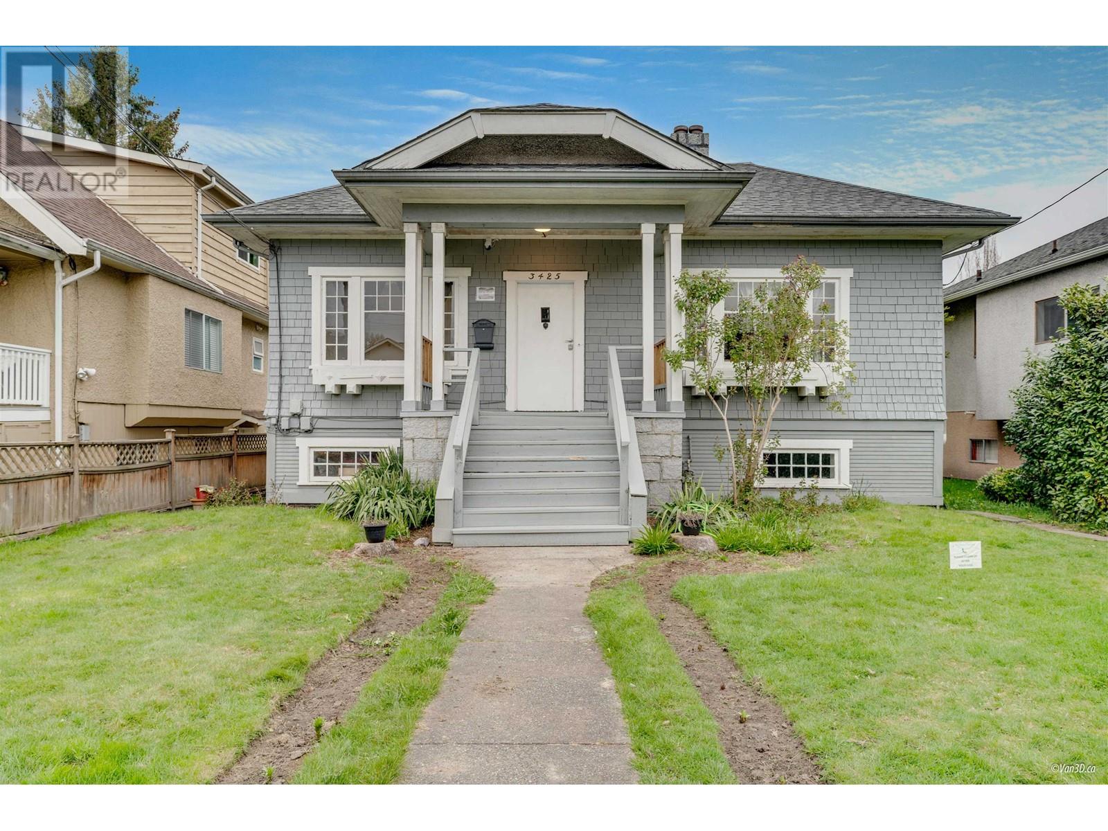 Photo 2 of 3425 W 8th Avenue, Vancouver BC