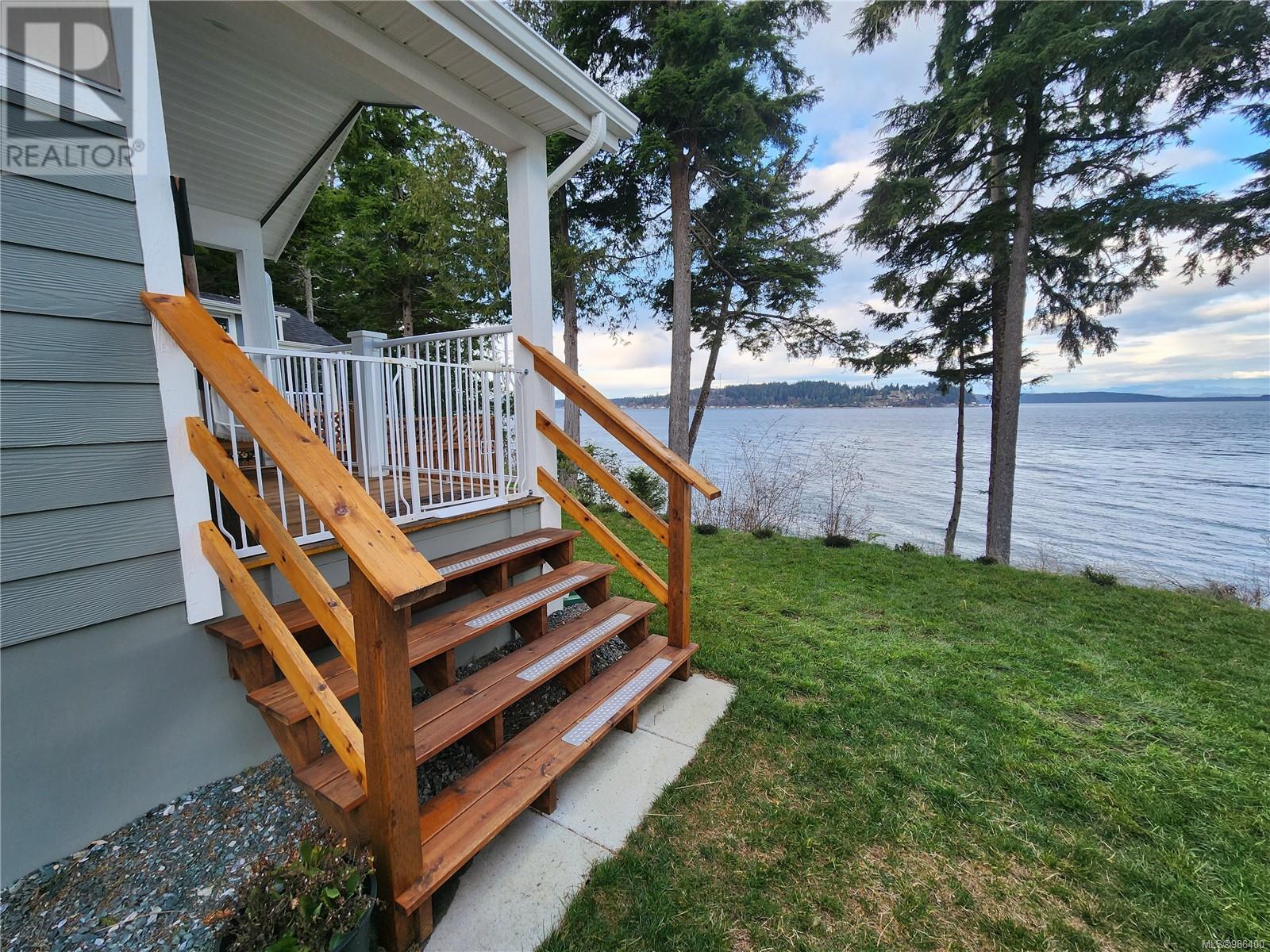 5 1 ALDER BAY Rd, Port McNeill