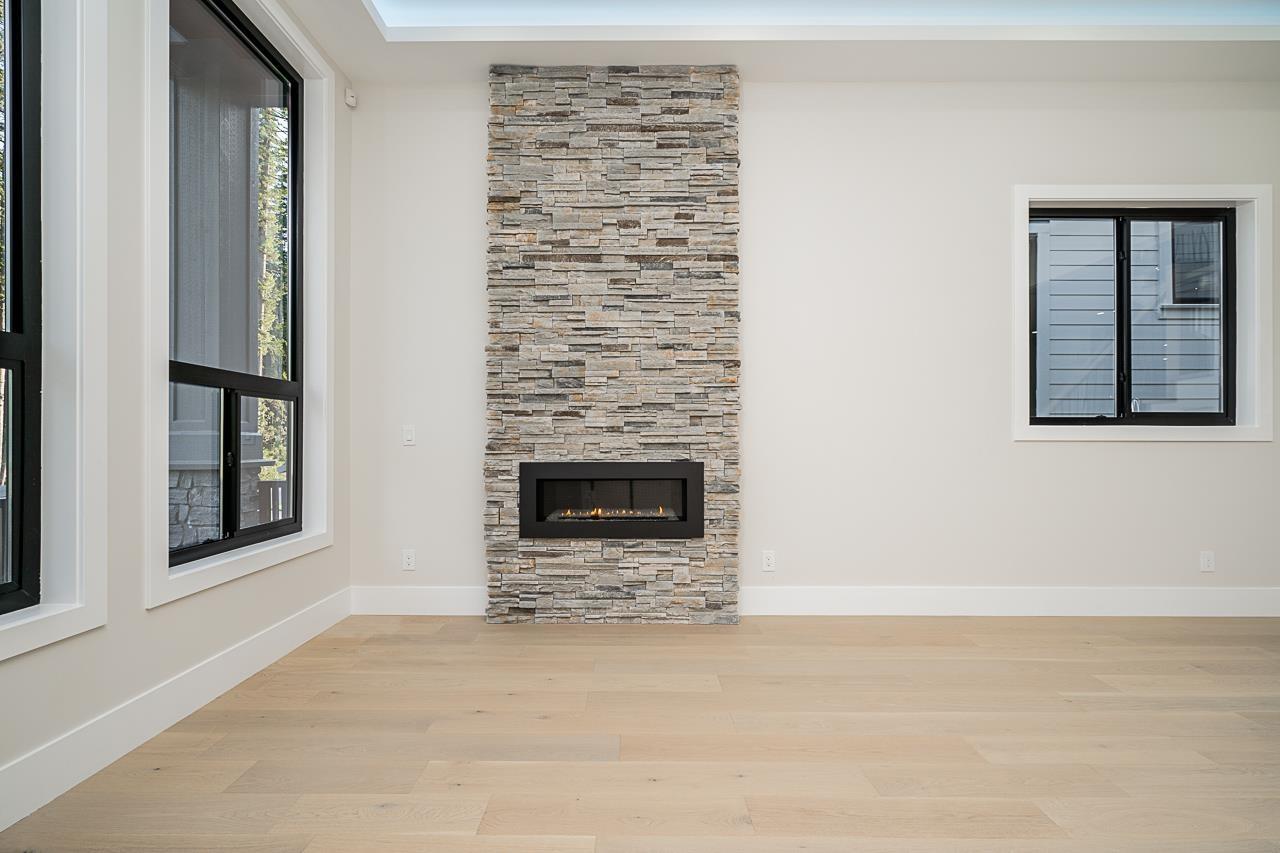 20347 27 AVENUE, Langley