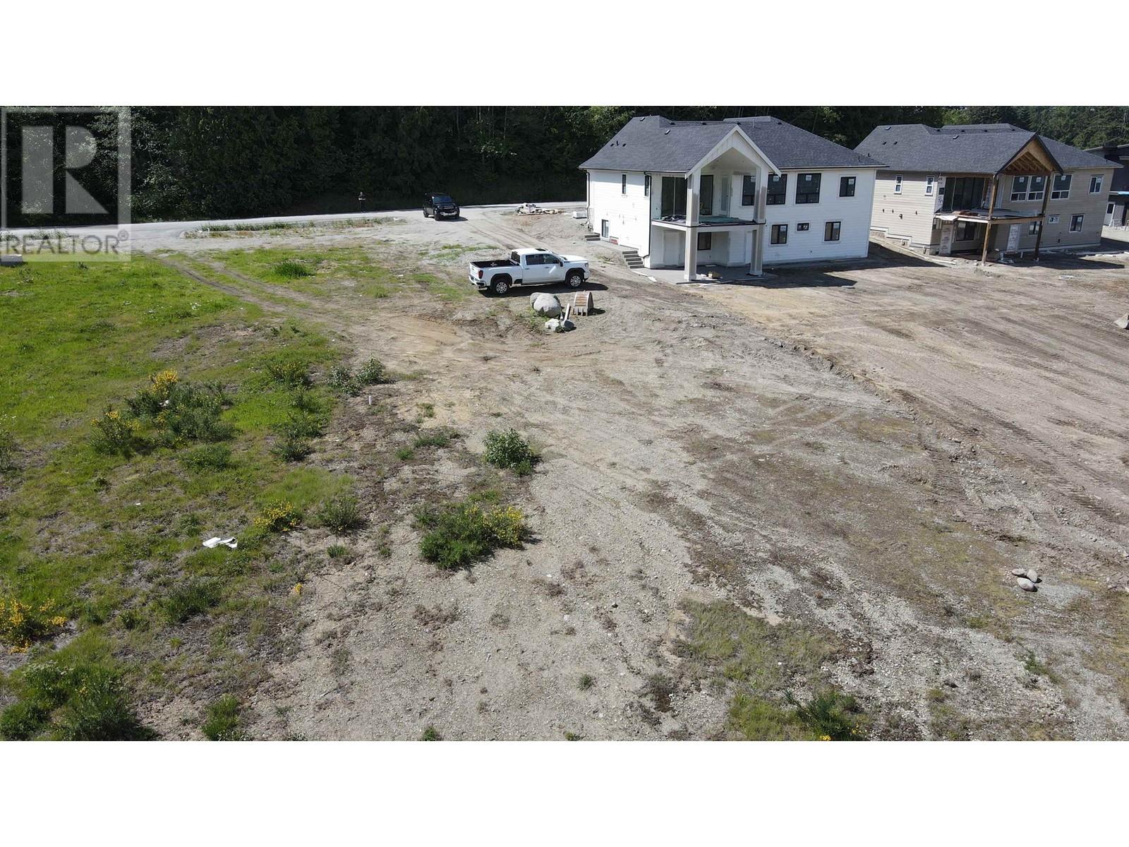 Photo 10 of 1197 Castle Road, Gibsons BC