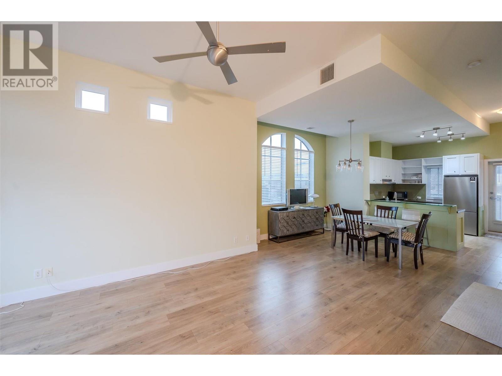 8032 SPARTAN Drive, Osoyoos