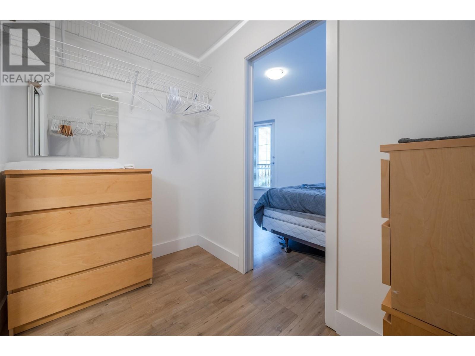 8032 SPARTAN Drive, Osoyoos