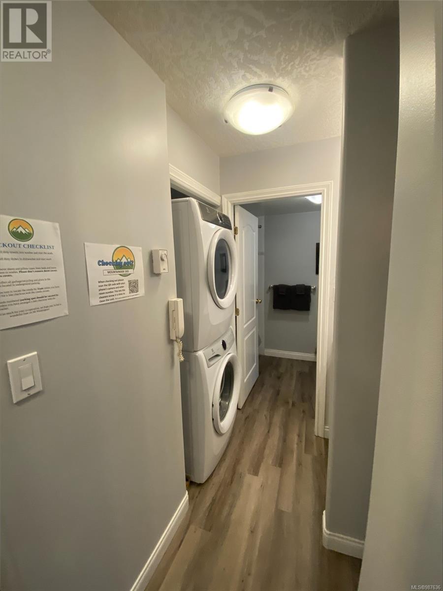 203 1340 Henry Rd, Courtenay real estate listing 987636