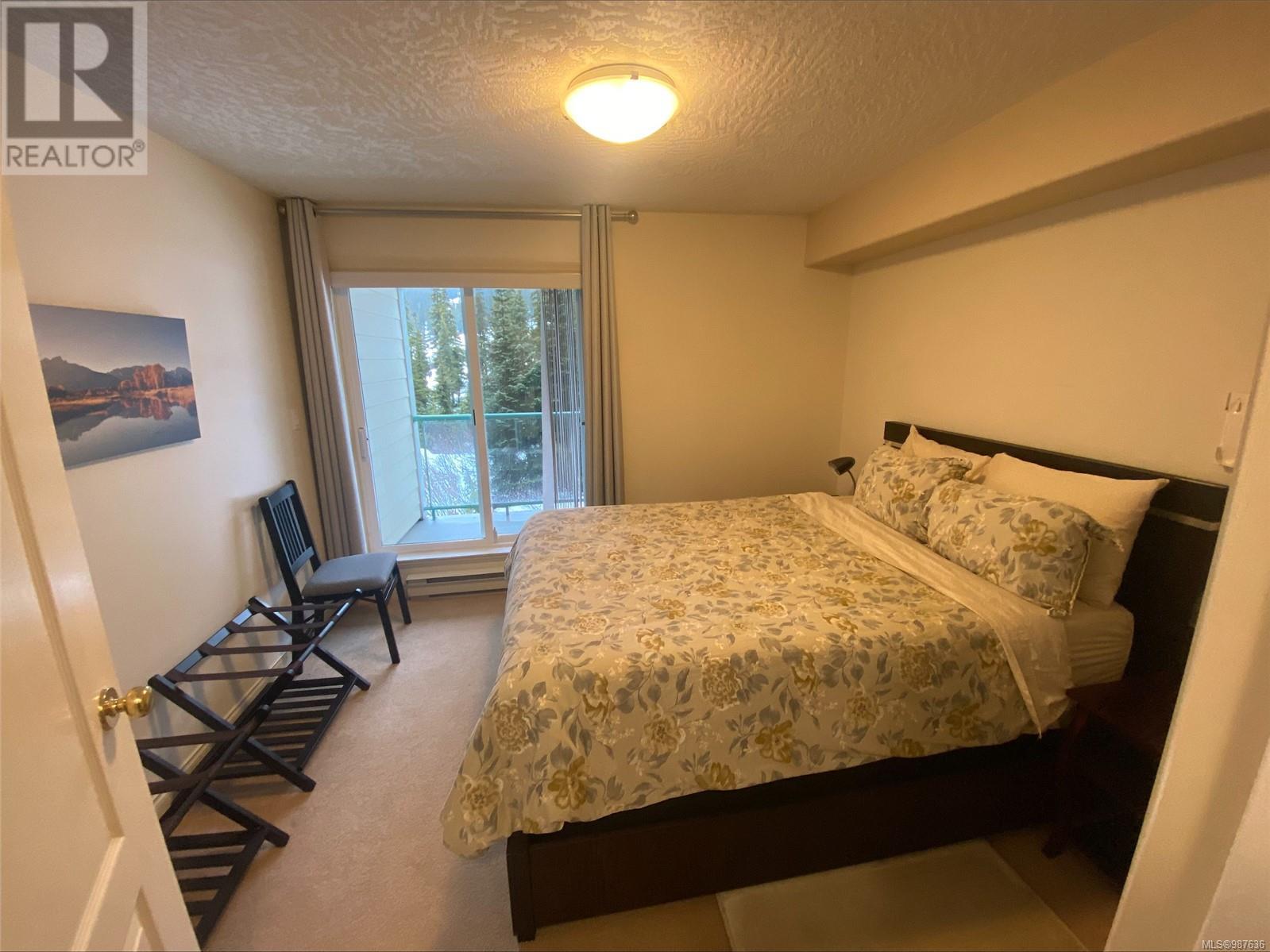 203 1340 Henry Rd, Courtenay real estate listing 987636
