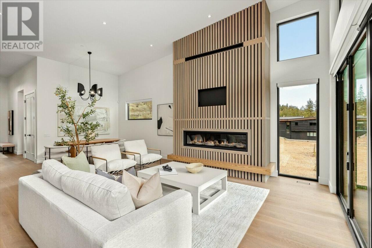 124 Wildsong Crescent West, Vernon
