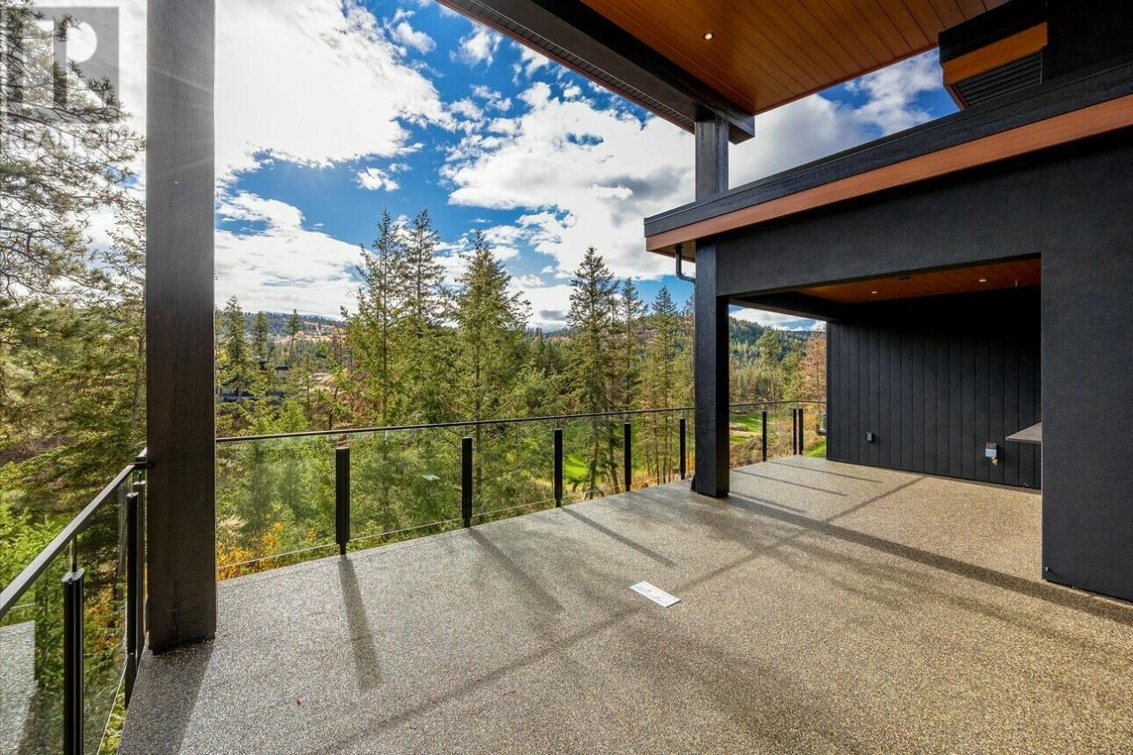  124 Wildsong Crescent West, Vernon