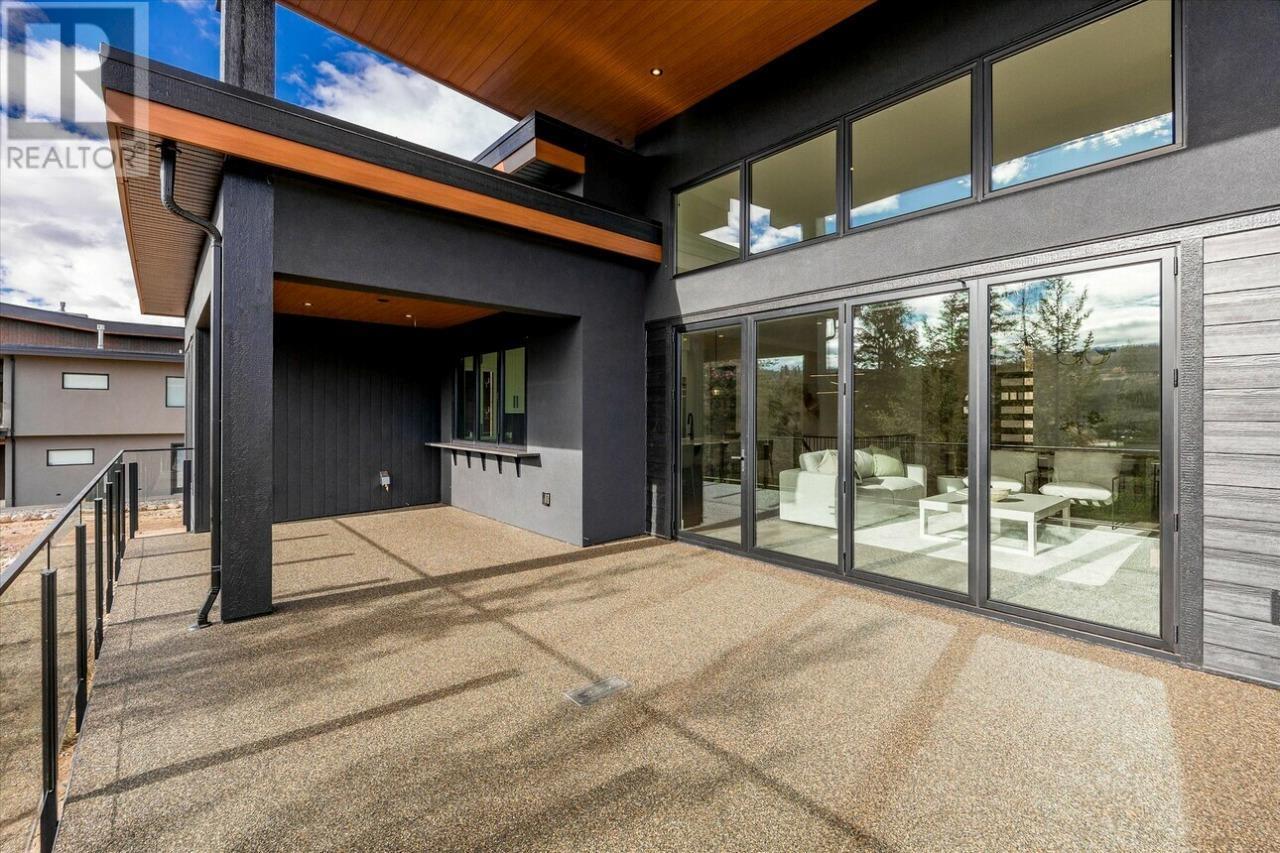  124 Wildsong Crescent West, Vernon