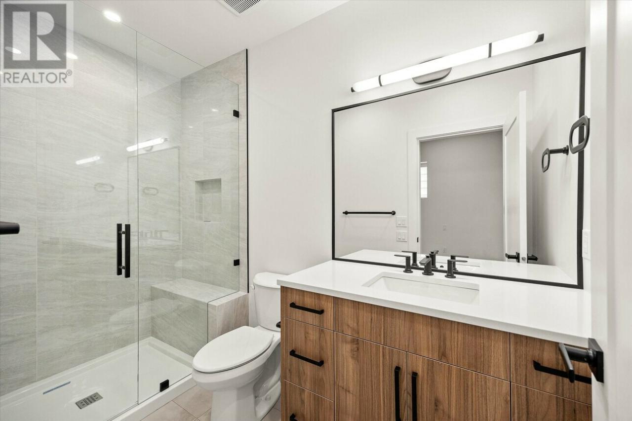  124 Wildsong Crescent West, Vernon