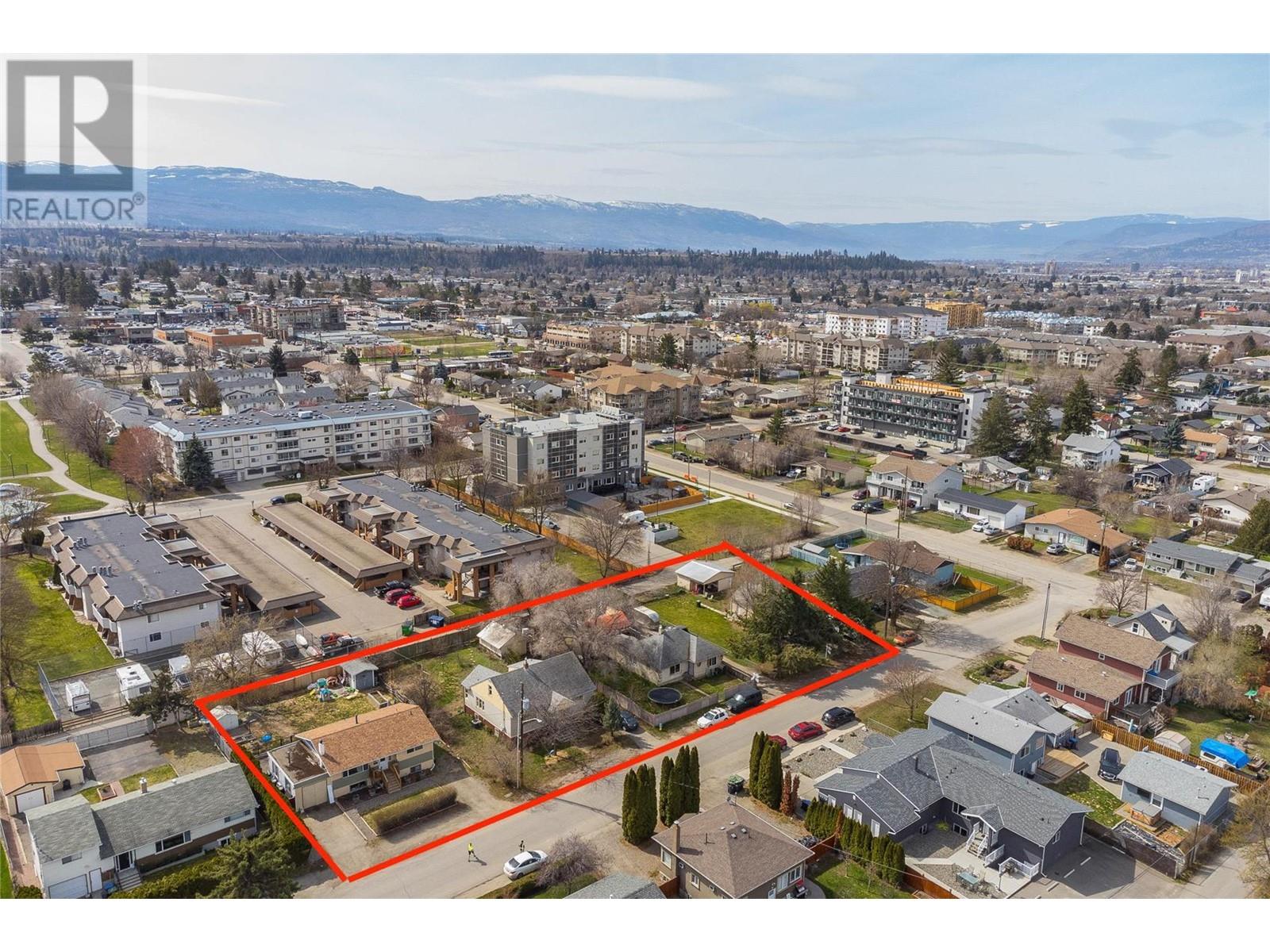 235 Ponto Road, Kelowna