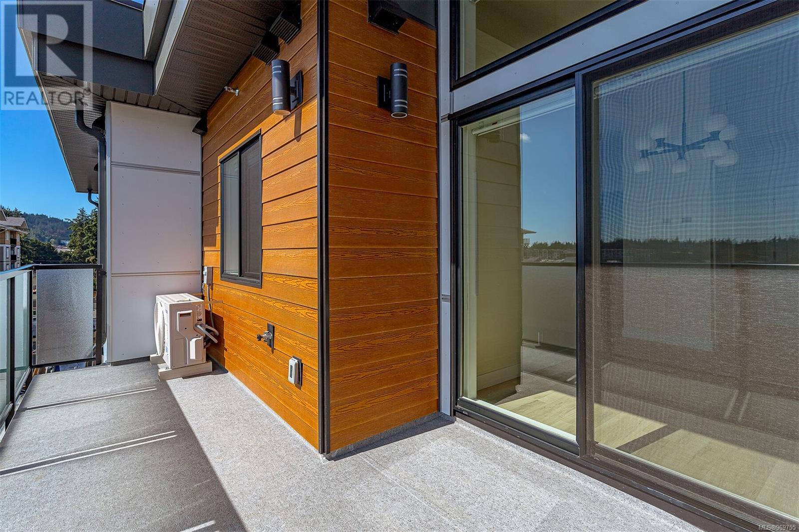 502 918 Jenkins Ave, Langford real estate listing 969755
