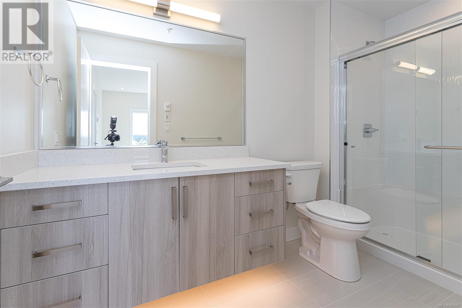 #203 924 JENKINS AVE - Image 6