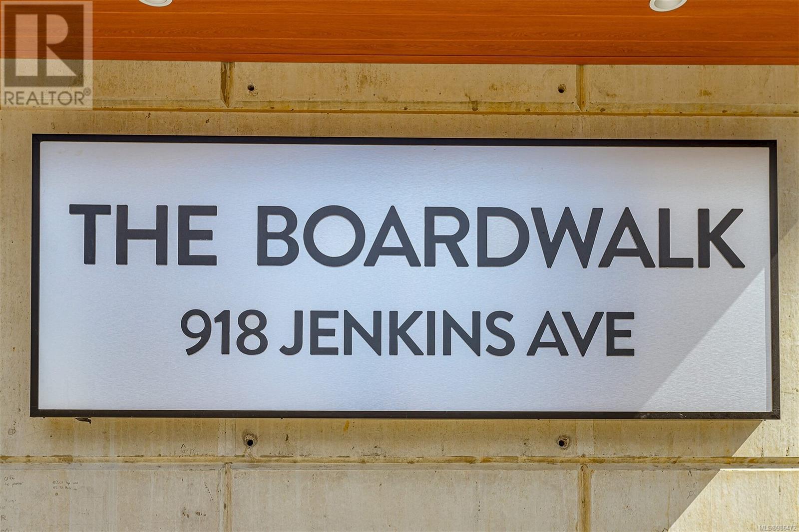 405 918 Jenkins Ave, Langford real estate listing 986472