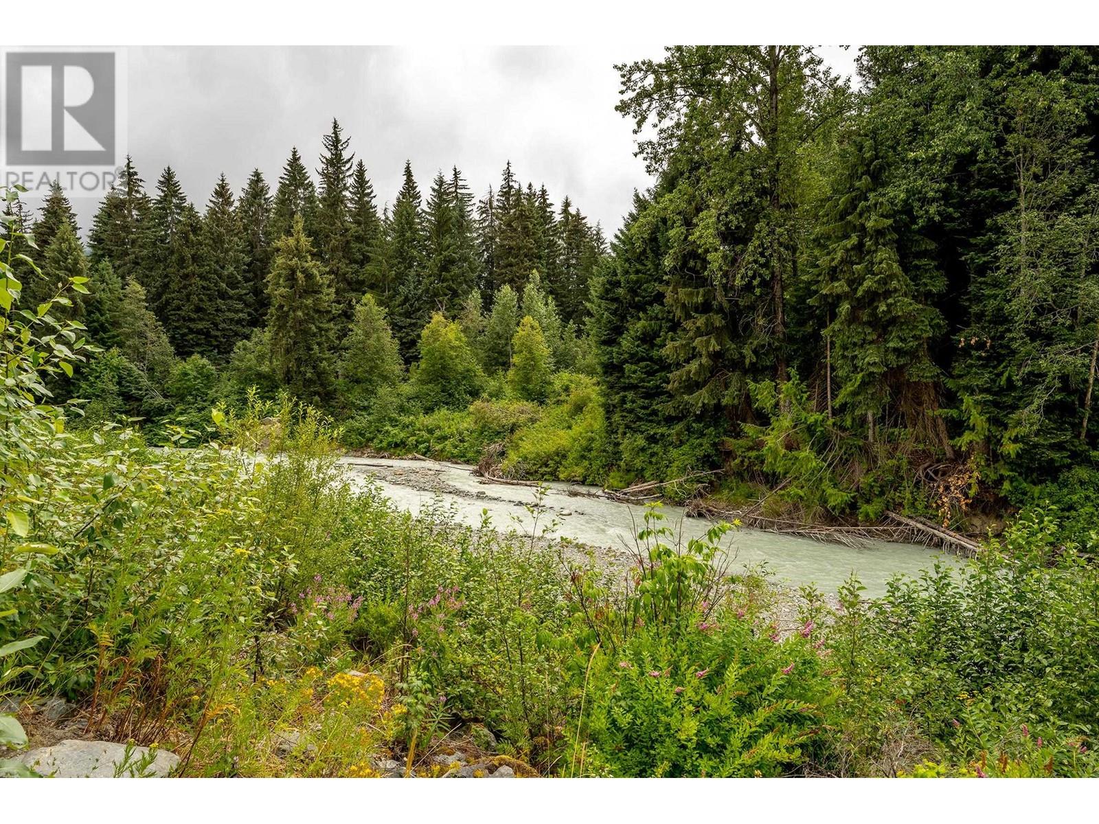 7313 FITZSIMMONS ROAD SOUTH, Whistler real estate listing R2964871