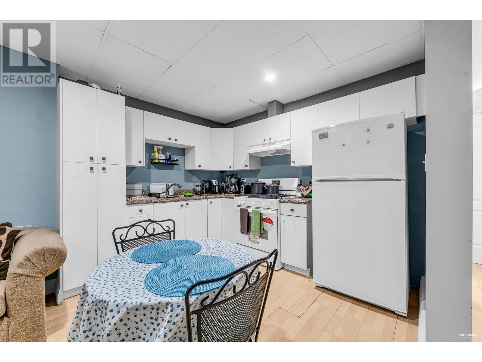 Photo 17 of 7015 7017 Elwell Street, Burnaby BC