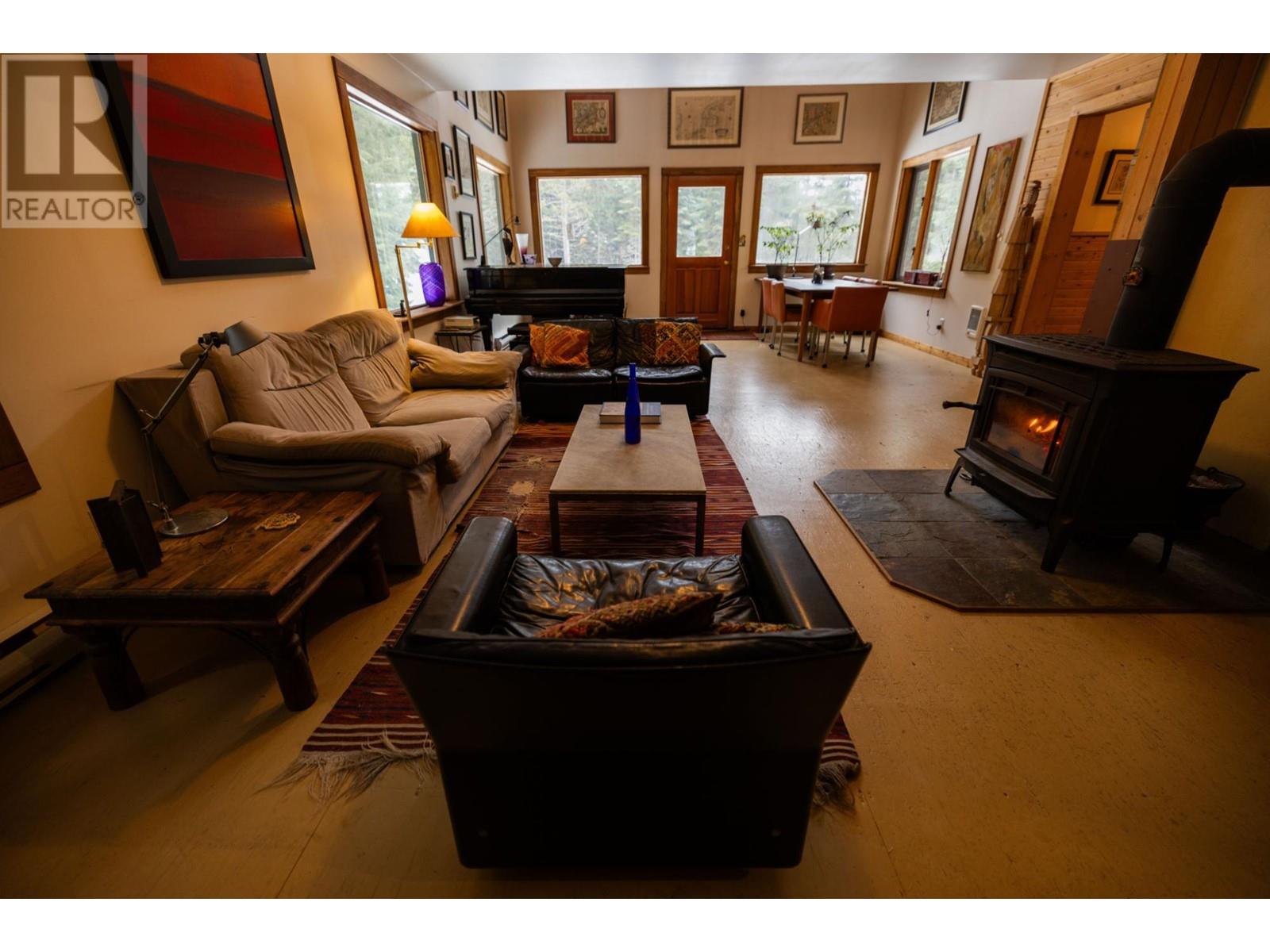 Photo 19 of 6225 Porto Rico Ymir Road, Ymir BC
